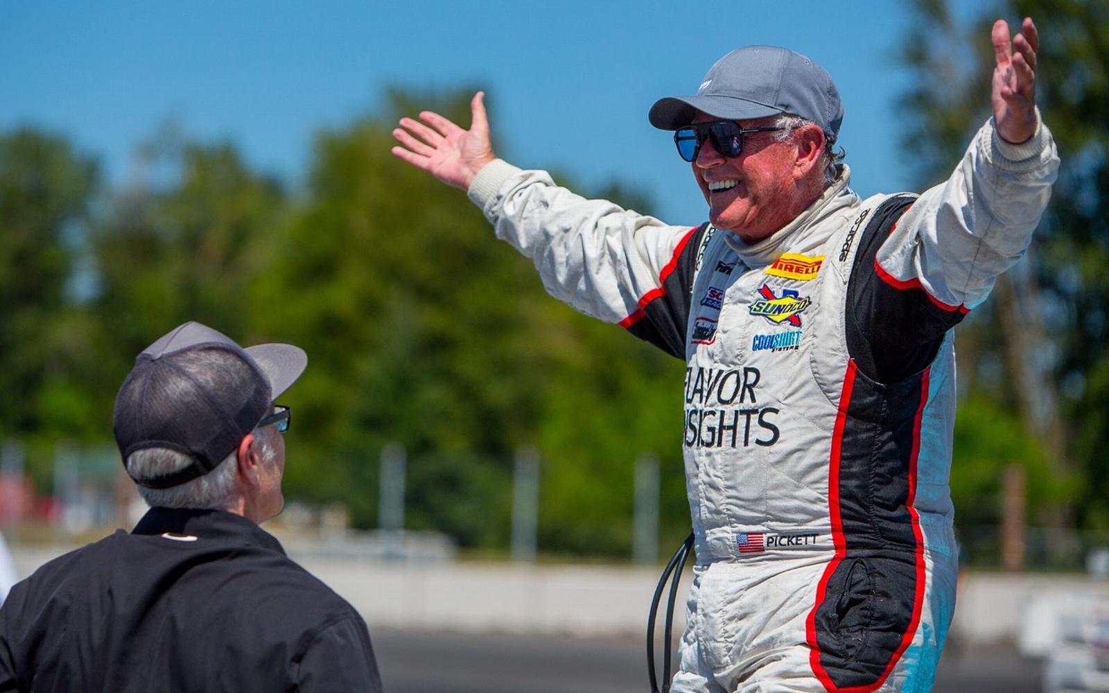 Pickett Goes Flag to Flag in TA West as Gregg Clinches Title 