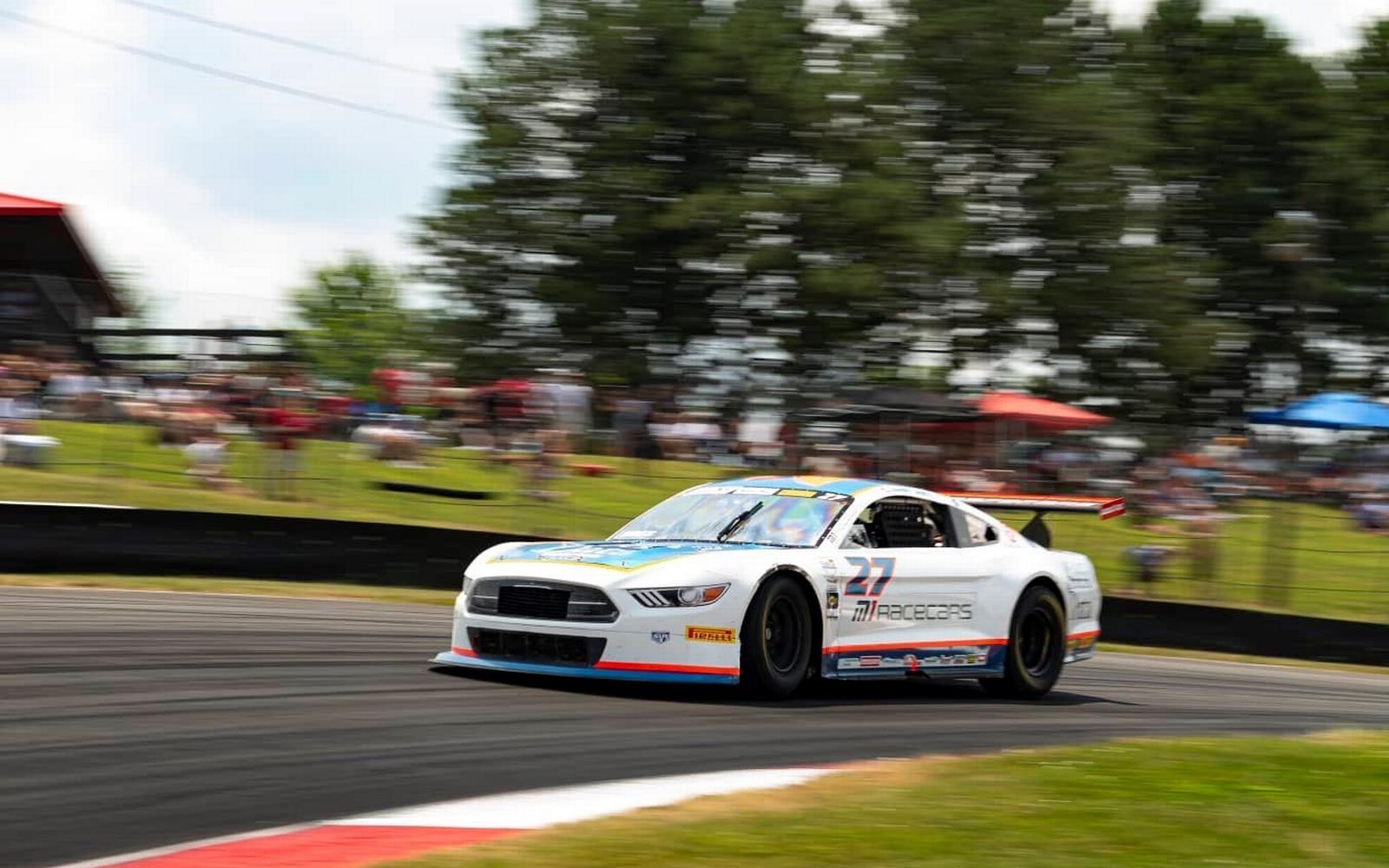 Solid Sixth Overall for TeamSLR’s Barry Boes at Mid-Ohio