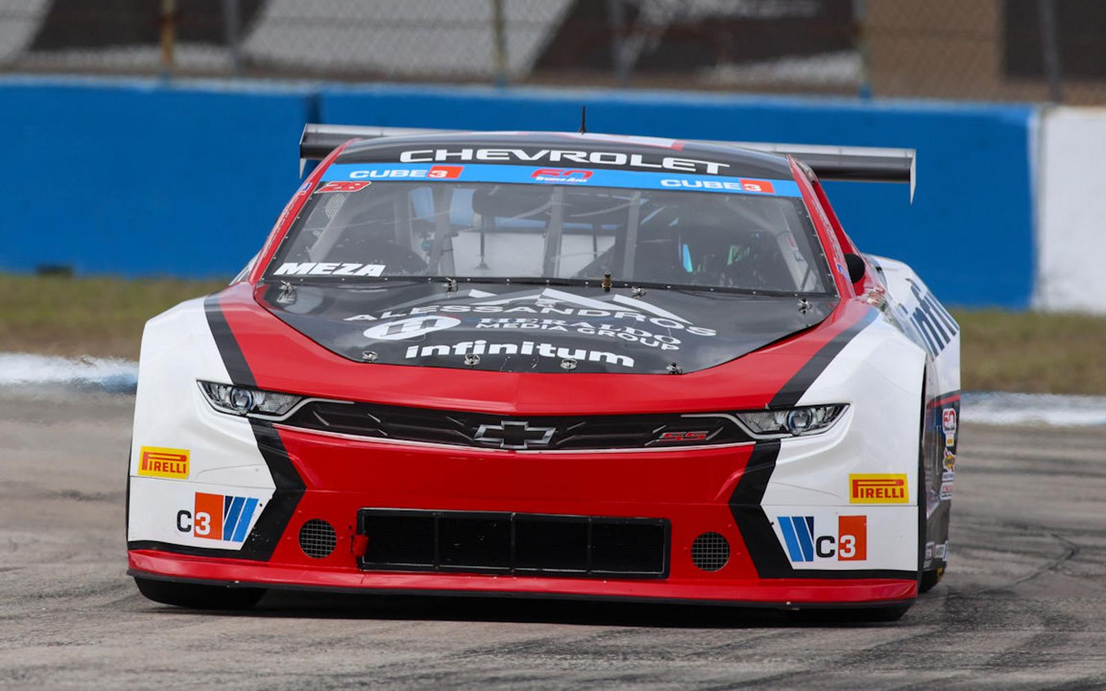 Power-Packed TeamSLR Foursome Tackles Road Atlanta