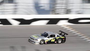 ARCHER CONCLUDES 2016 WITH 6TH PLACE FINISH; ANDRETTI ON PODIUM IN 2ND 