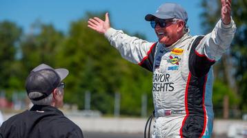 Pickett Goes Flag to Flag in TA West as Gregg Clinches Title 