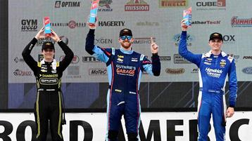 1-2-3 Sweep for TeamSLR, M1 Racecars at Road America