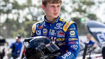 Trans Am Story of the Year, Age vs. Youth! Who's Going to Win